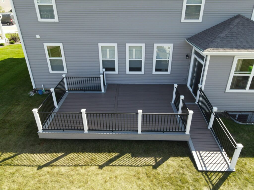 Design the Perfect Deck the Easy Way With a Custom Deck Builder ...