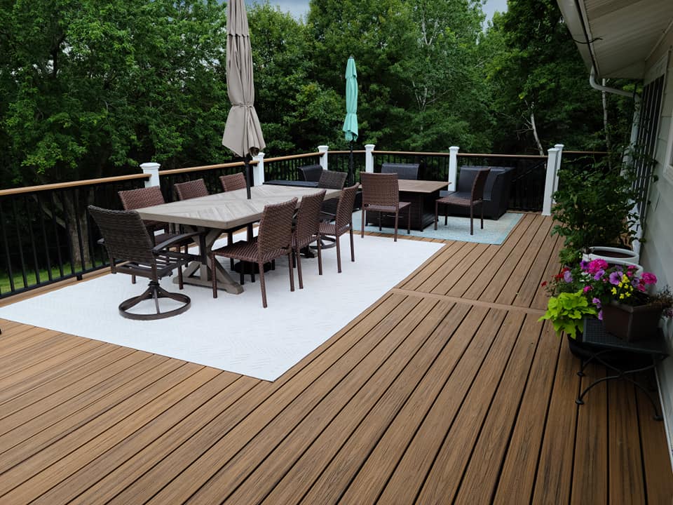 Deck and Patio Builder