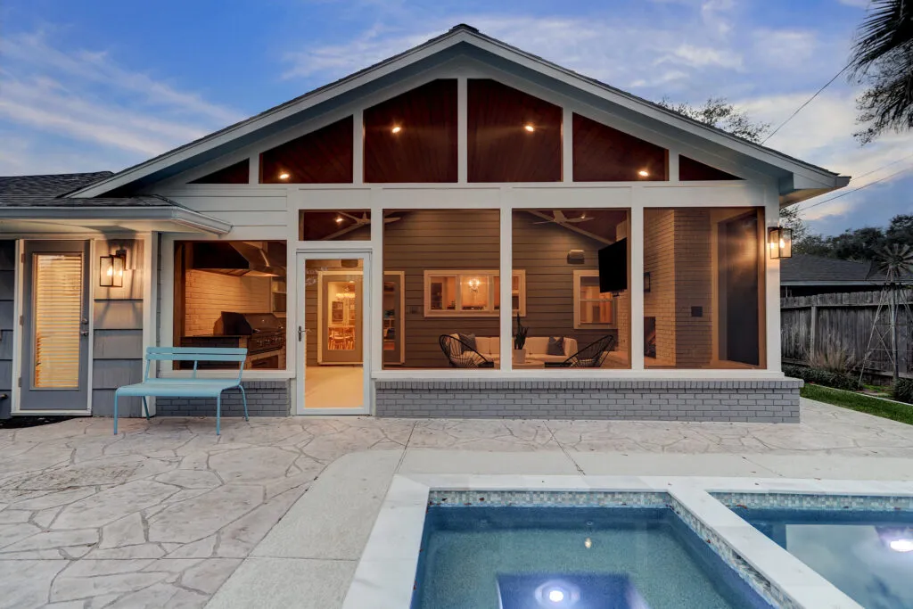 screened porch