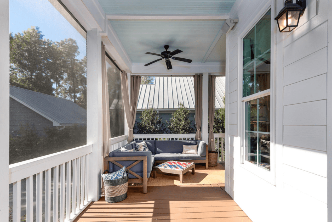 screened porch builder