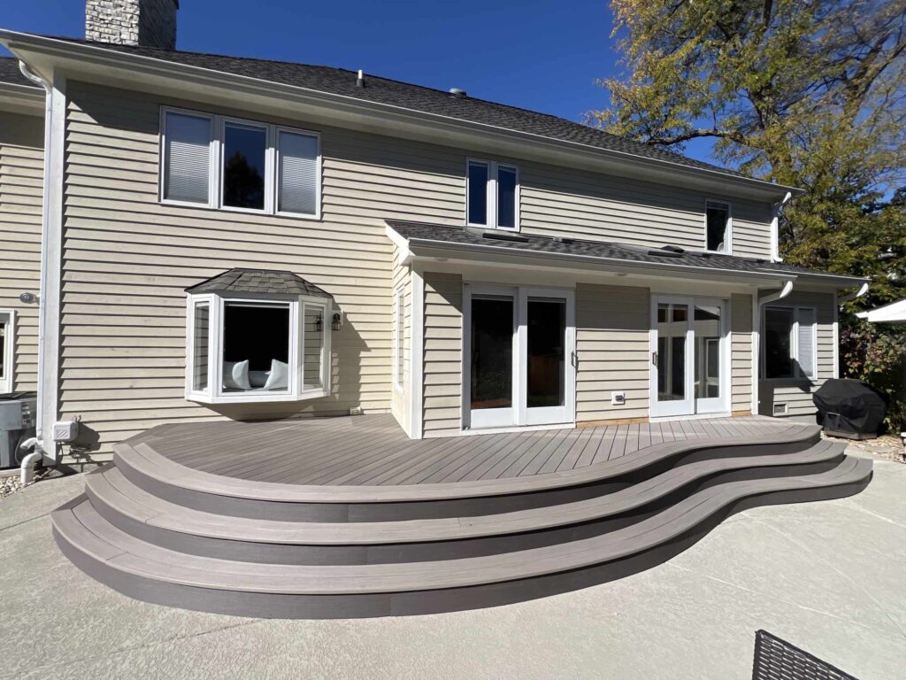 Composite Deck Crystal Lake