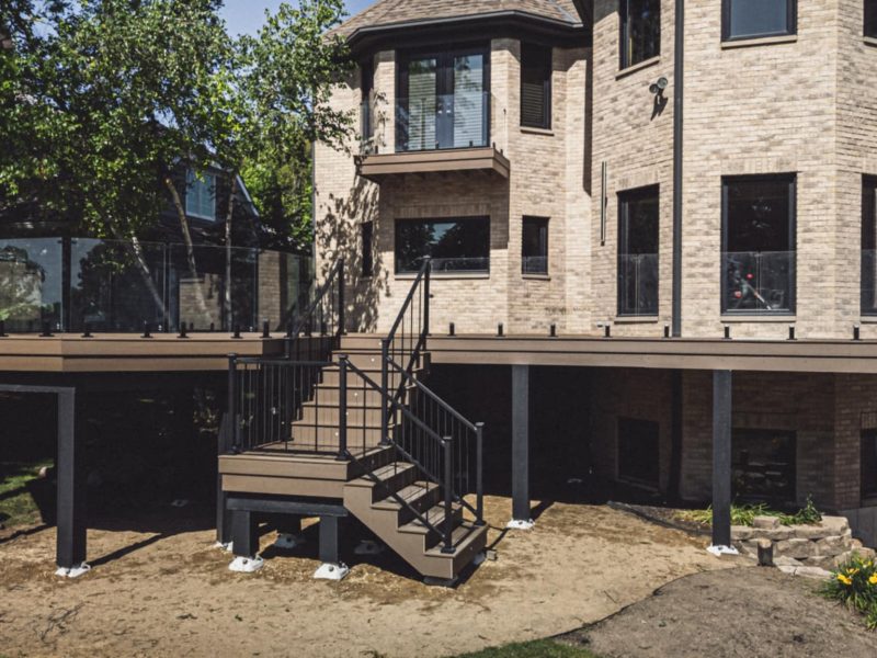 Deck Builder Lake in Hills IL