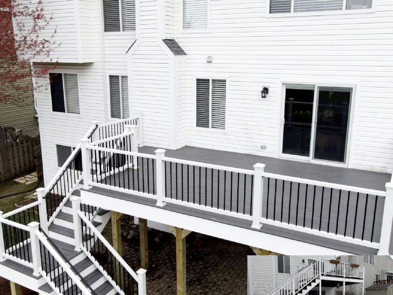 Composite Deck In Lake In The Hills