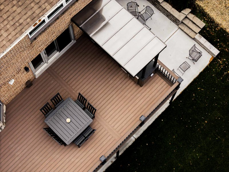 Deck builder Inverness, IL