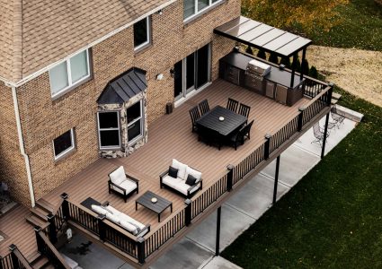 Deck builder Inverness, IL